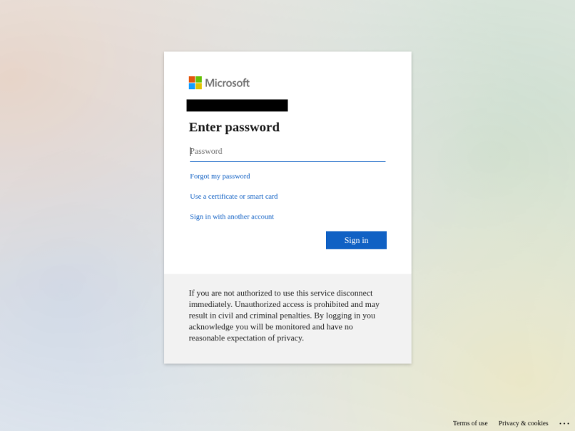 Captura de tela do URL final apresentado ao usuário-alvo, contendo a página de login maliciosa.