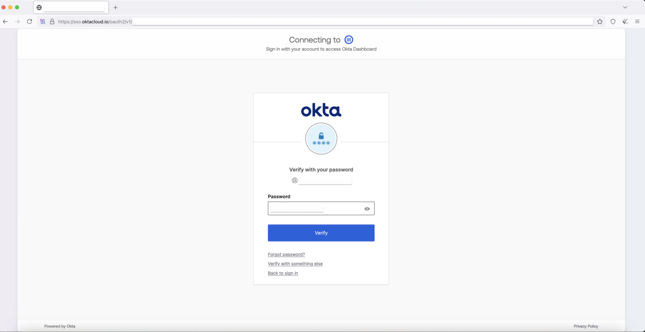 Redirección a una página falsa de Okta donde se federa una cuenta